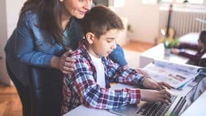 Why More Parents Are Choosing Online Homeschool Programs