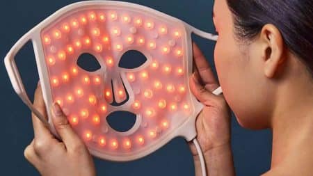 How Red Light Therapy Boosts Collagen for Younger-Looking Skin
