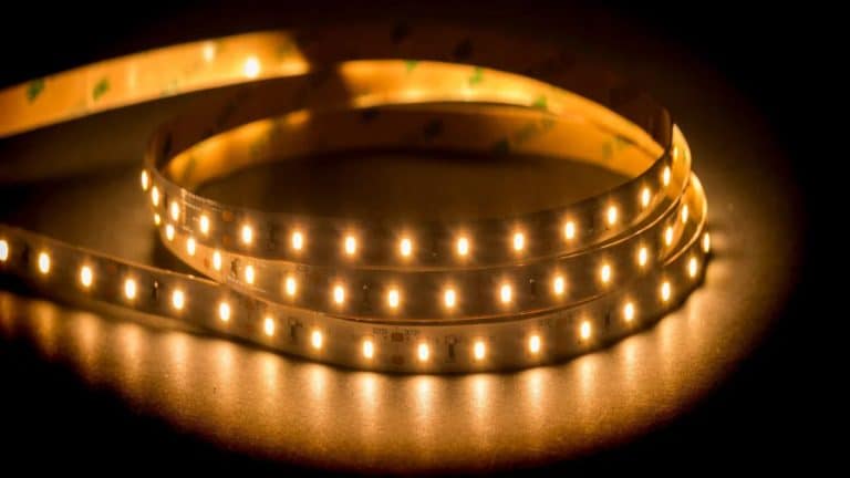 Finding Trusted Wholesale LED Strip Light Suppliers